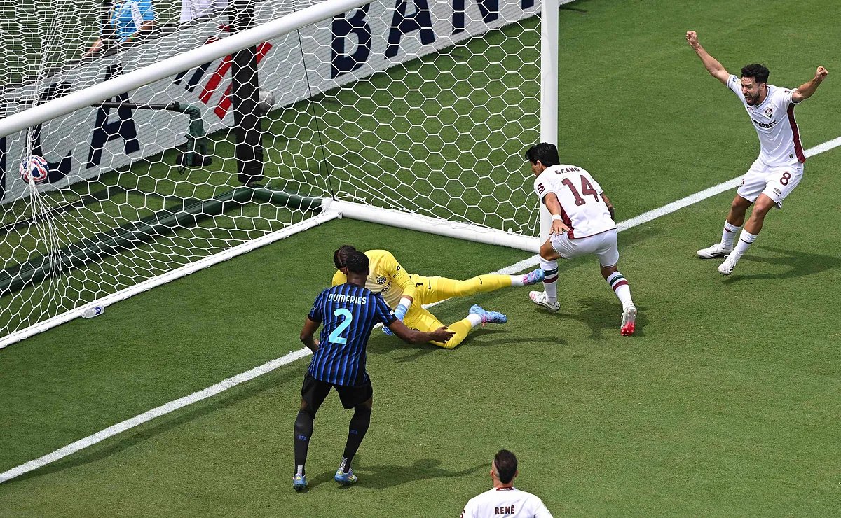 El Fluminense da la campanada ante un deprimente Inter y se cuela en cuartos de final El Fluminense da la campanada ante un deprimente Inter y se cuela en cuartos de final