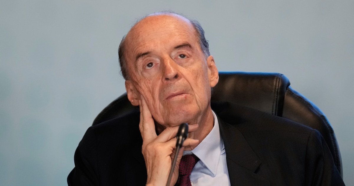 Álvaro Leyva ya había tratado de “tumbar” a otro presidente, aparte de Gustavo Petro: esta es la revelación que hizo Gustavo Bolívar Álvaro Leyva ya había tratado de “tumbar” a otro presidente, aparte de Gustavo Petro: esta es la revelación que hizo Gustavo Bolívar